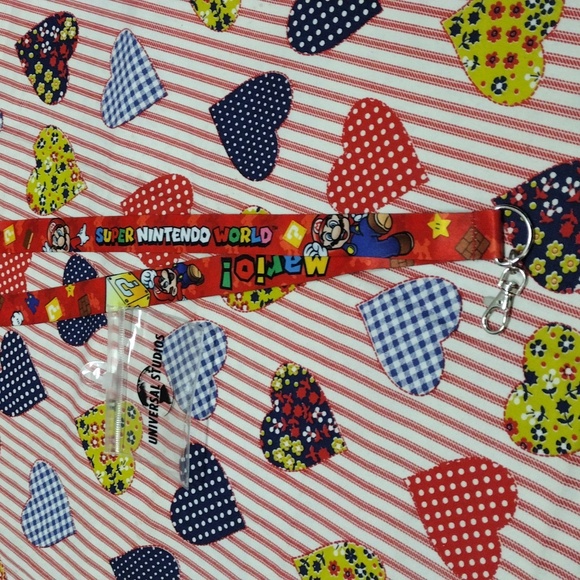 Super Nintendo World Luigi Universal Studio Lanyard #1 - Picture 8 of 10